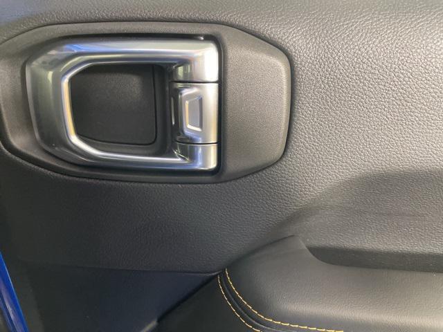 new 2025 Jeep Gladiator car, priced at $38,500