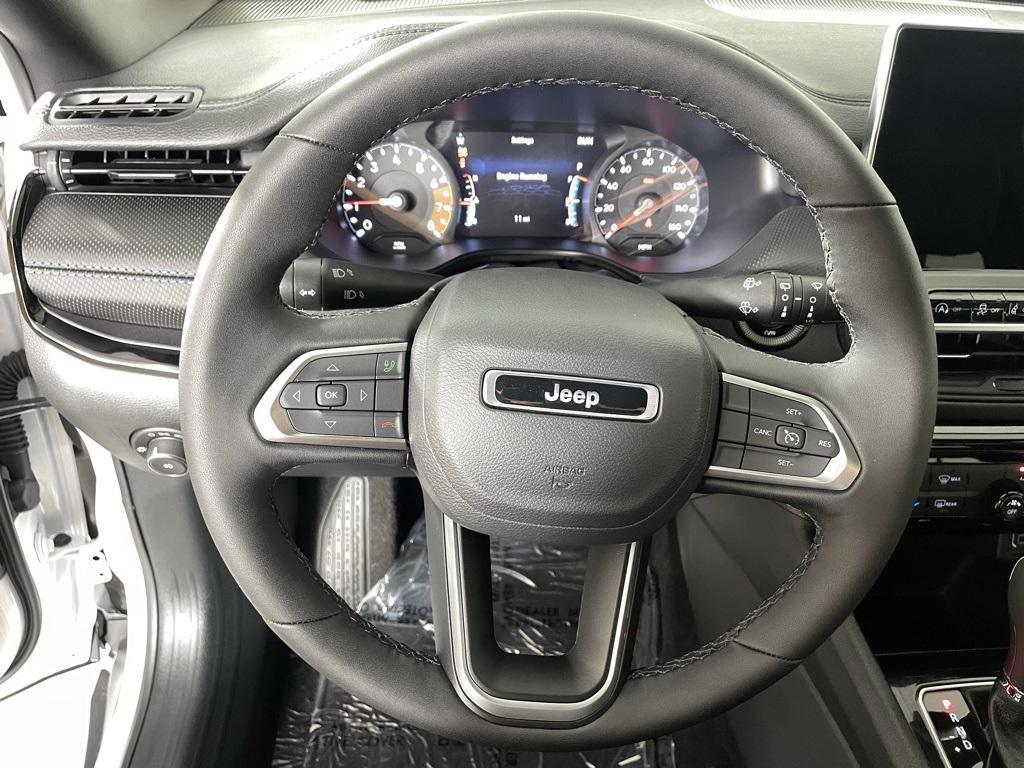 new 2026 Jeep Compass car, priced at $30,900