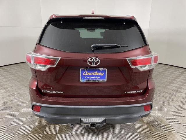 used 2015 Toyota Highlander car, priced at $15,900