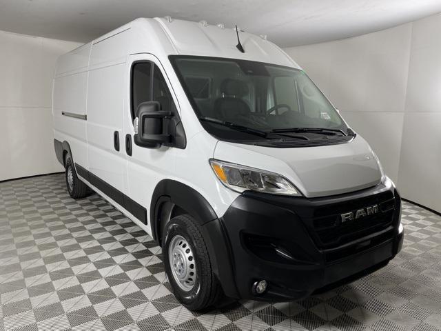 new 2024 Ram ProMaster 3500 car, priced at $49,094