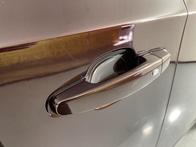 used 2023 Chevrolet Traverse car, priced at $29,000