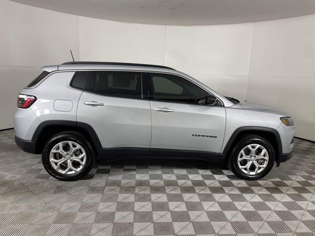 new 2024 Jeep Compass car, priced at $26,367