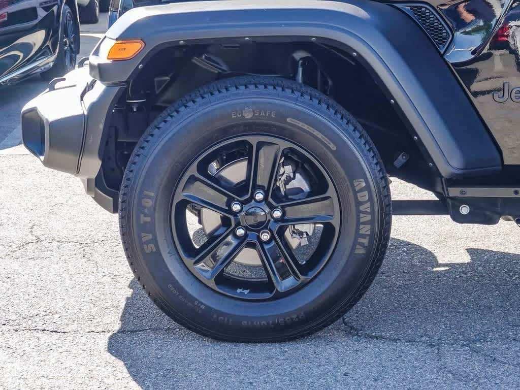 used 2022 Jeep Wrangler Unlimited car, priced at $31,000