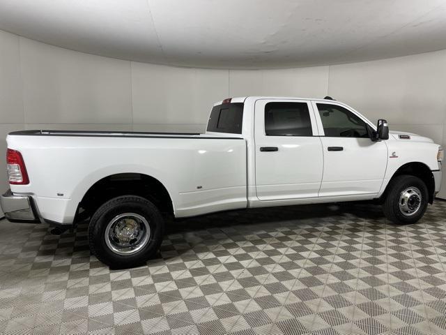 new 2024 Ram 3500 car, priced at $61,084