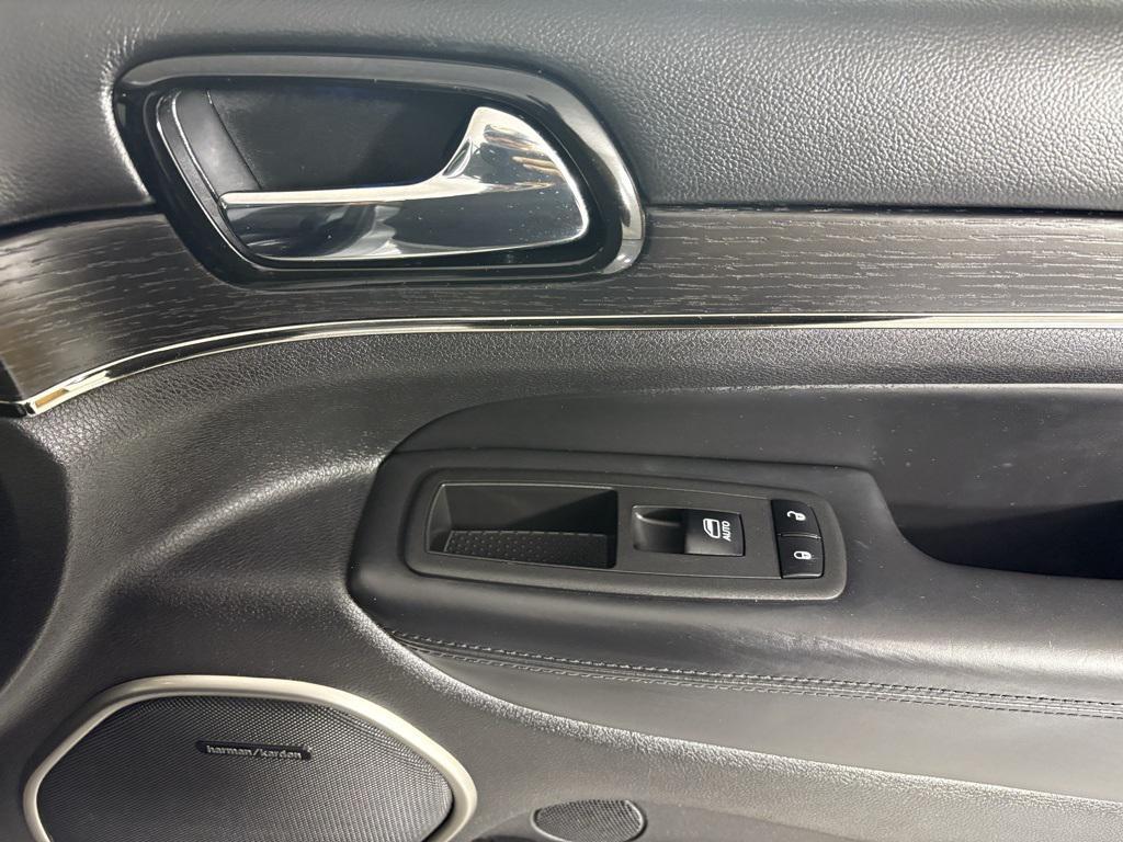 used 2021 Jeep Grand Cherokee car, priced at $26,800