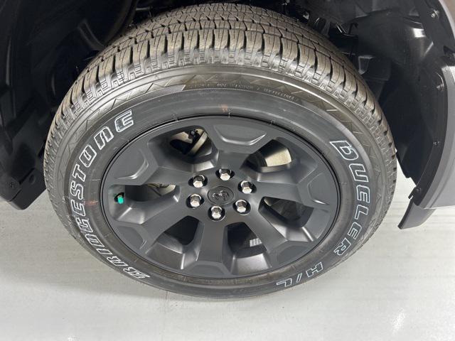 new 2025 Ram 1500 car, priced at $48,433
