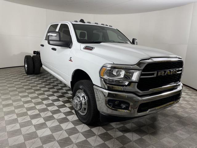 new 2024 Ram 3500 car, priced at $62,208