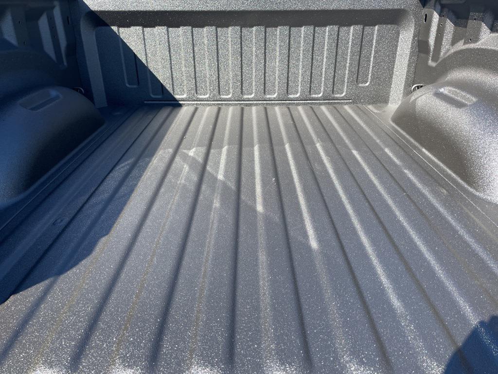 new 2025 Ram 1500 car, priced at $42,627