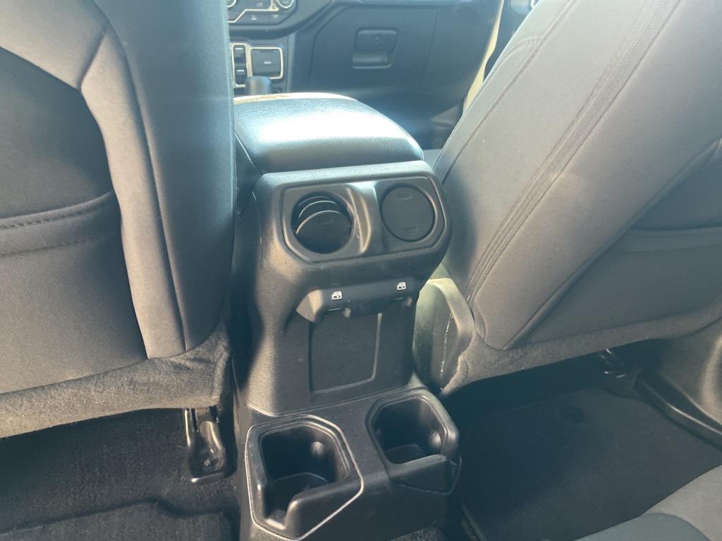 used 2023 Jeep Gladiator car, priced at $31,400