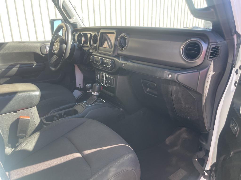 used 2023 Jeep Gladiator car, priced at $31,400