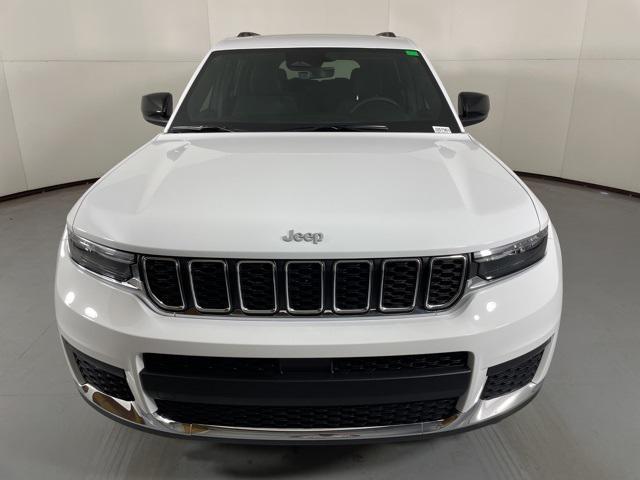 new 2025 Jeep Grand Cherokee L car, priced at $37,900