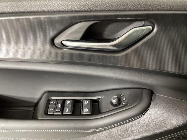 new 2025 Jeep Grand Cherokee car, priced at $34,900