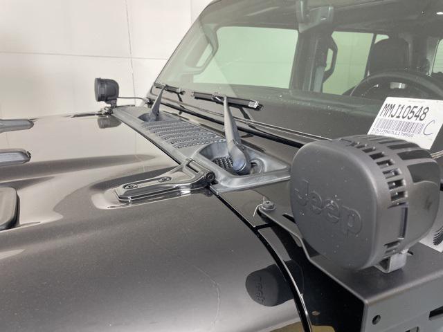 used 2020 Jeep Gladiator car, priced at $33,000