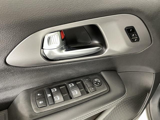 new 2025 Chrysler Pacifica car, priced at $37,900
