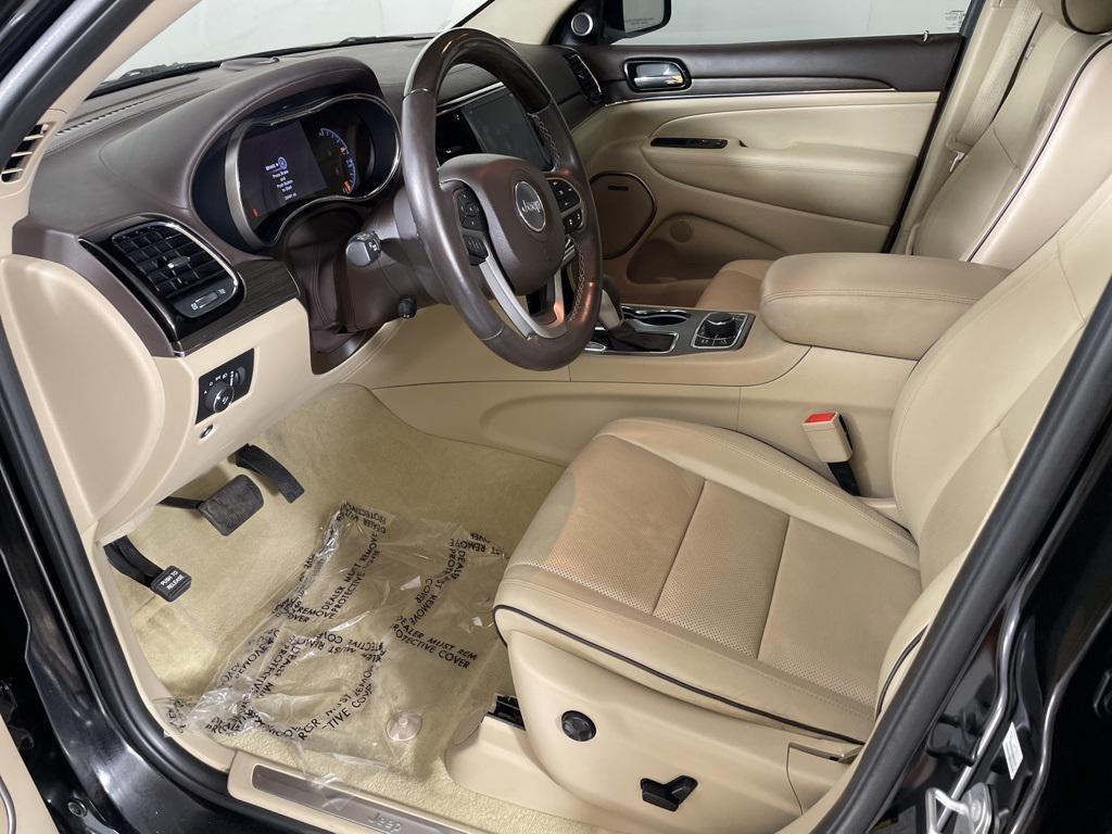 used 2020 Jeep Grand Cherokee car, priced at $28,900