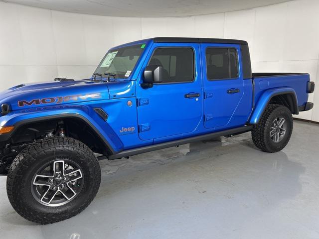 new 2025 Jeep Gladiator car, priced at $46,900