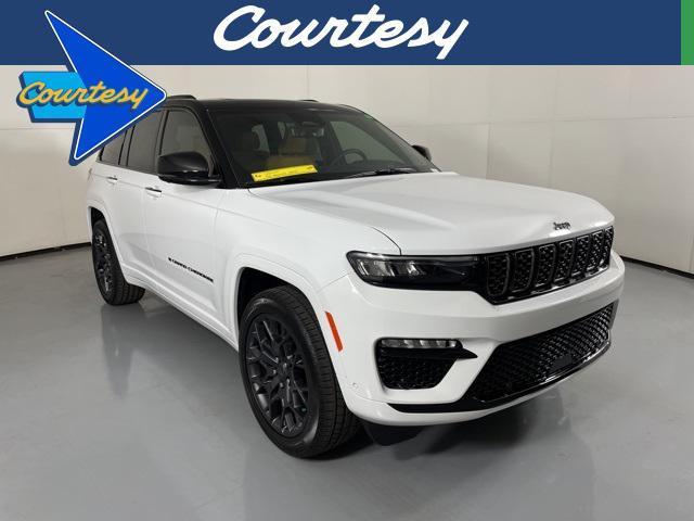 new 2025 Jeep Grand Cherokee car, priced at $65,900