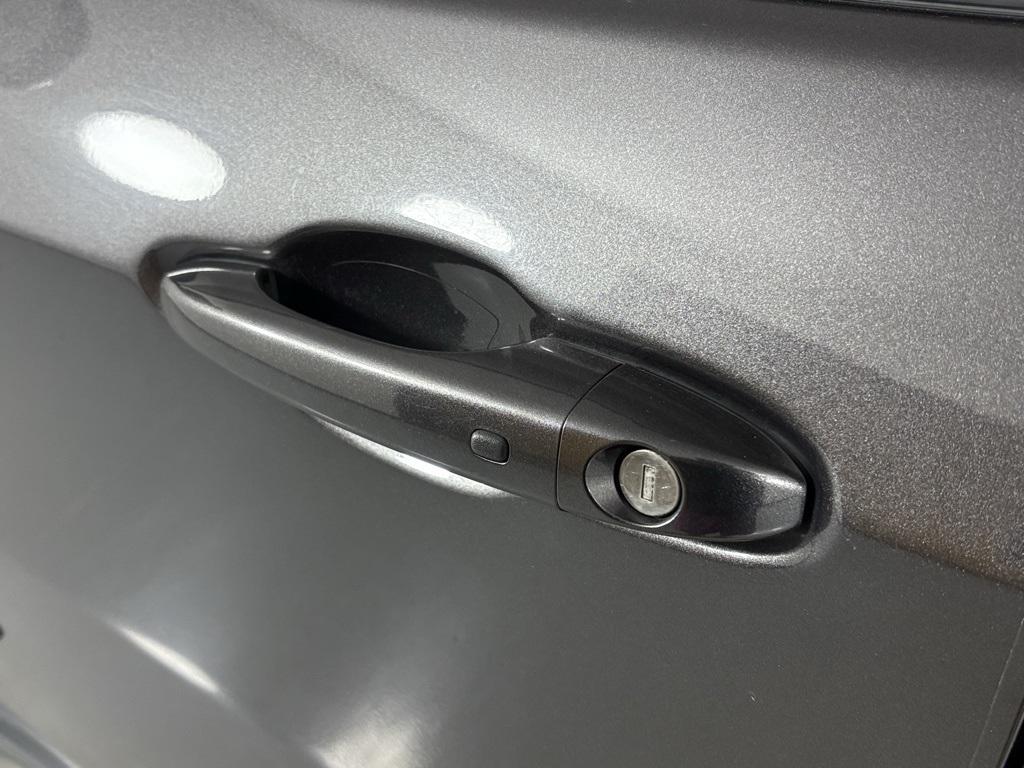 used 2019 Jeep Compass car, priced at $15,900