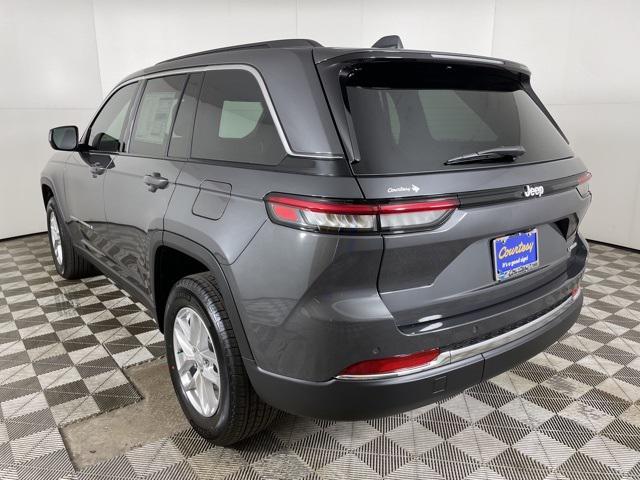new 2025 Jeep Grand Cherokee car, priced at $38,053