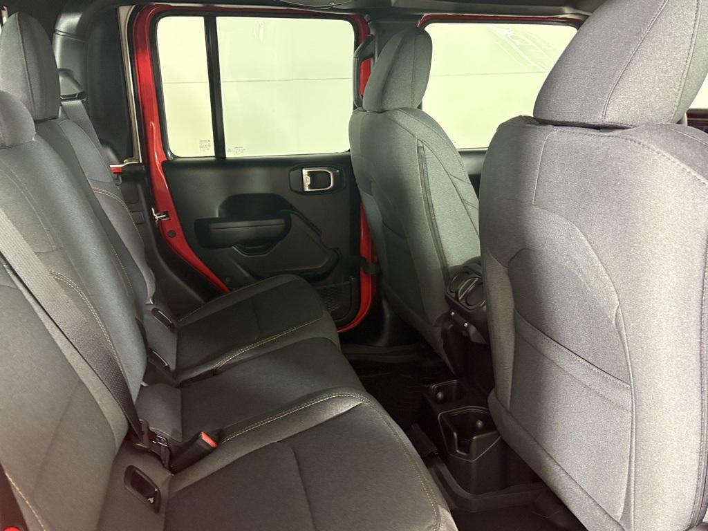 new 2026 Jeep Gladiator car, priced at $47,900