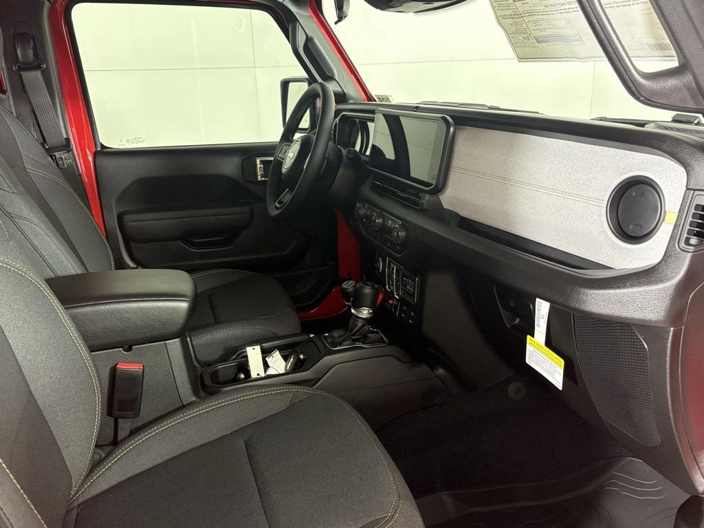 new 2026 Jeep Gladiator car, priced at $47,900