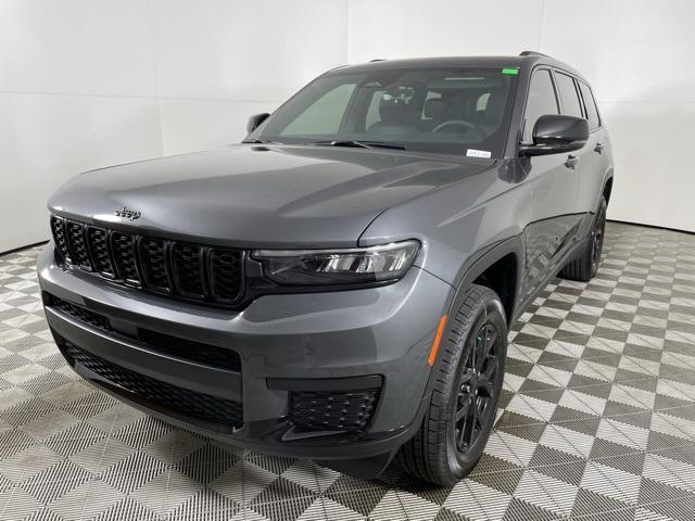 new 2025 Jeep Grand Cherokee L car, priced at $43,975