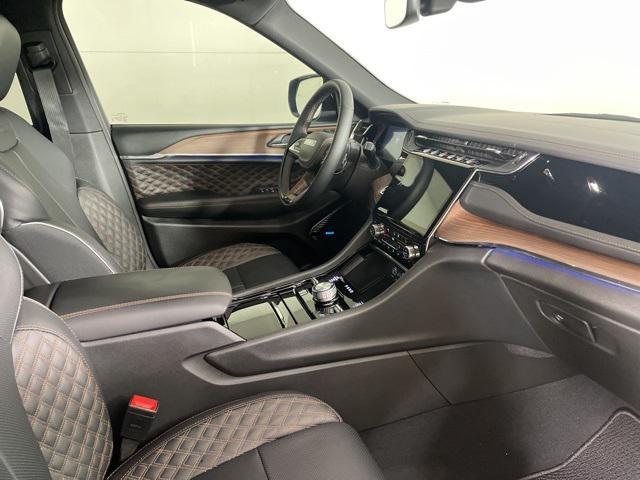 new 2025 Jeep Grand Cherokee L car, priced at $65,900