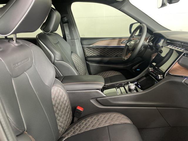 new 2025 Jeep Grand Cherokee L car, priced at $65,900