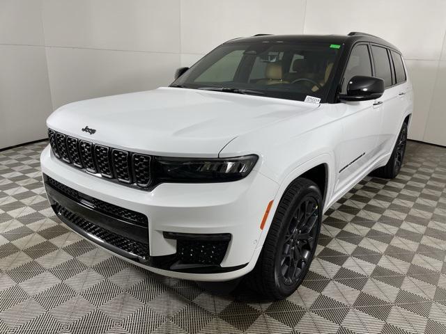 new 2025 Jeep Grand Cherokee L car, priced at $67,585