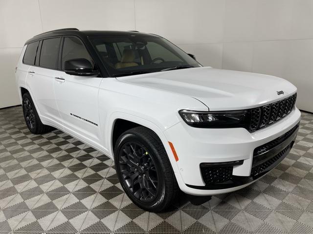 new 2025 Jeep Grand Cherokee L car, priced at $67,585