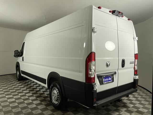 new 2024 Ram ProMaster 3500 car, priced at $52,692