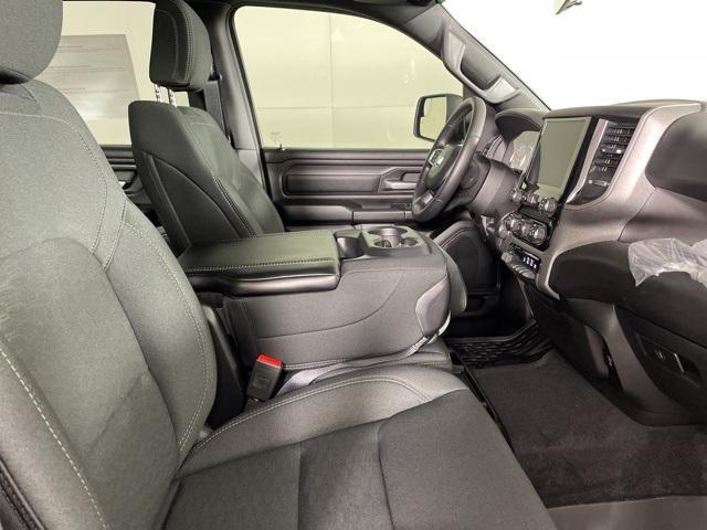 new 2025 Ram 1500 car, priced at $44,578