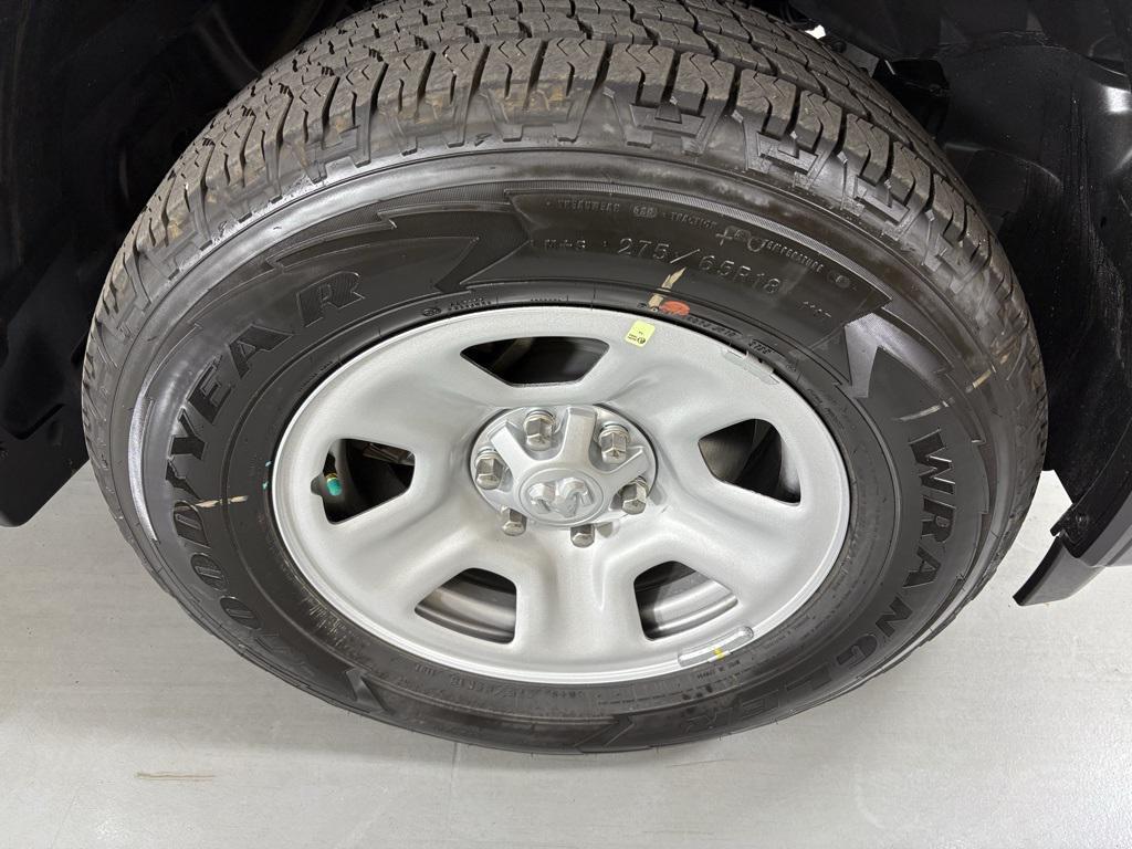 new 2025 Ram 1500 car, priced at $41,565