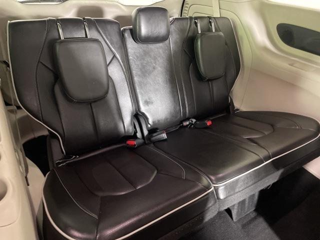 used 2022 Chrysler Pacifica Hybrid car, priced at $31,300