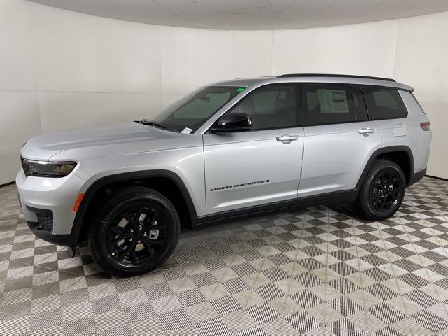 new 2025 Jeep Grand Cherokee L car, priced at $44,001