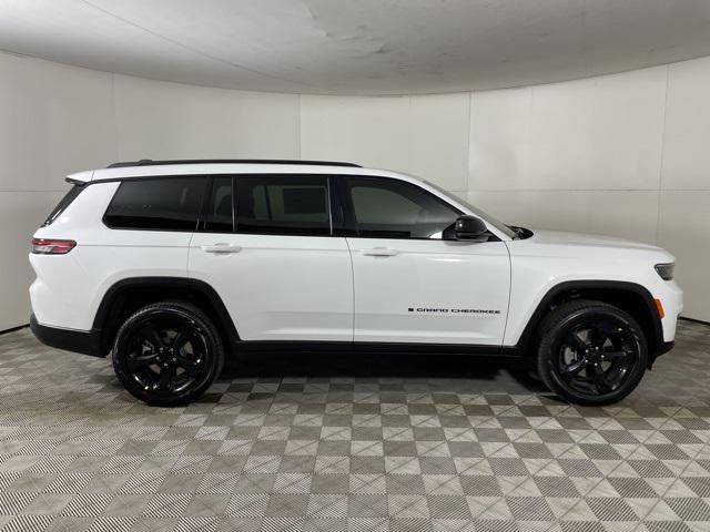 new 2025 Jeep Grand Cherokee L car, priced at $49,945