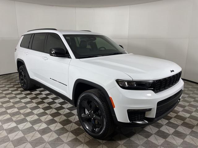 new 2025 Jeep Grand Cherokee L car, priced at $49,945