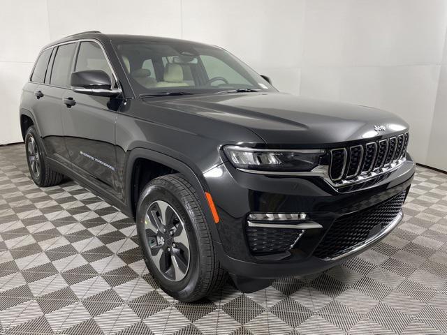 new 2024 Jeep Grand Cherokee 4xe car, priced at $47,501