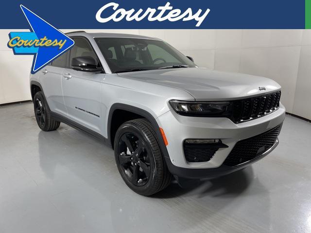 new 2025 Jeep Grand Cherokee car, priced at $47,900