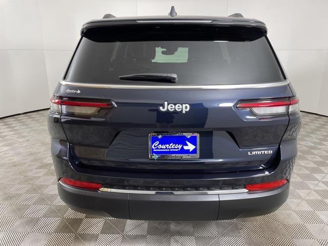 new 2024 Jeep Grand Cherokee L car, priced at $39,046