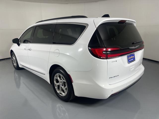 used 2023 Chrysler Pacifica car, priced at $28,900