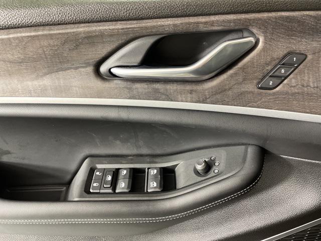 new 2025 Jeep Grand Cherokee L car, priced at $47,900