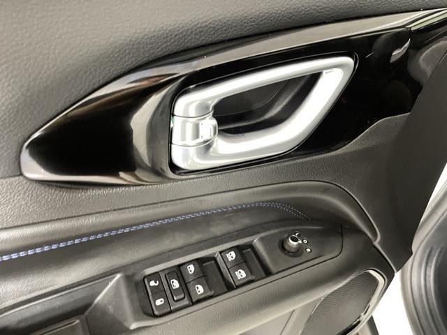 new 2026 Jeep Compass car, priced at $37,900