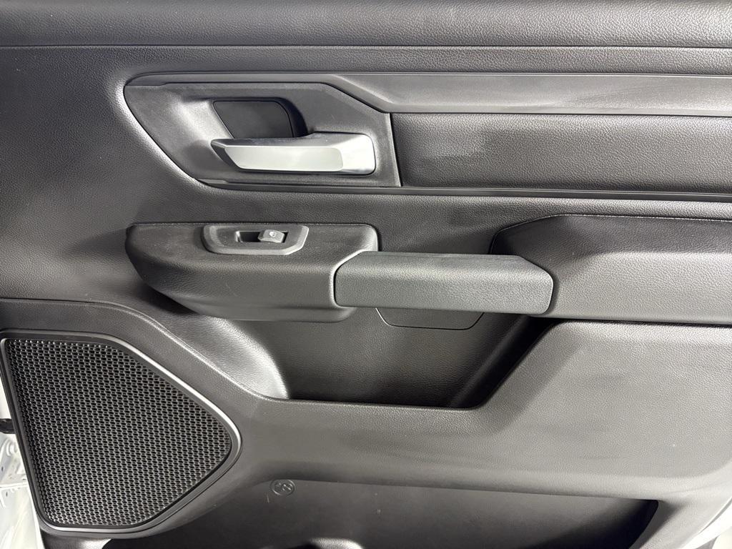 new 2025 Ram 1500 car, priced at $41,565