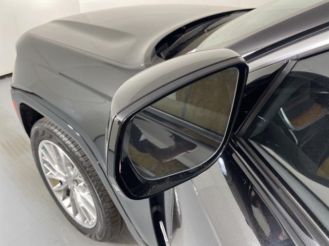 used 2022 Jeep Grand Cherokee car, priced at $36,700
