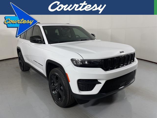 new 2025 Jeep Grand Cherokee car, priced at $39,900