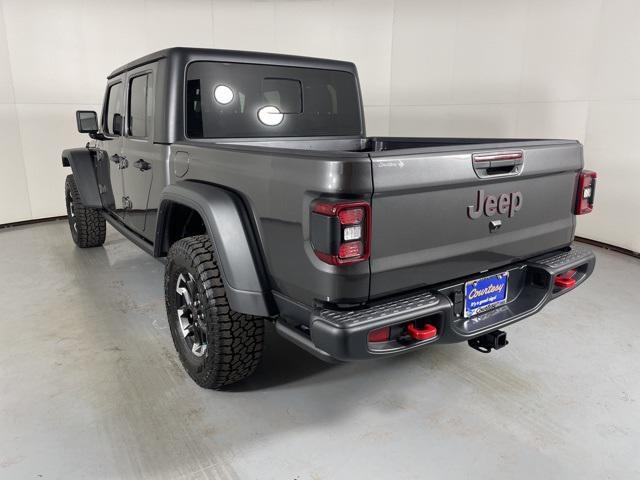 new 2025 Jeep Gladiator car, priced at $48,900