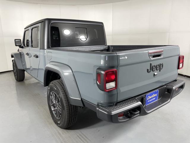 new 2025 Jeep Gladiator car, priced at $37,500