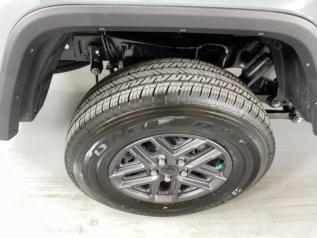 new 2025 Jeep Gladiator car, priced at $37,500