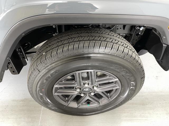 new 2025 Jeep Gladiator car, priced at $37,500